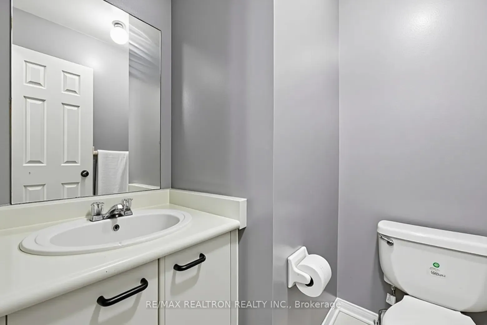 Photo 14 of 34 Tawn Crescent, Ajax, Central — HOMEH