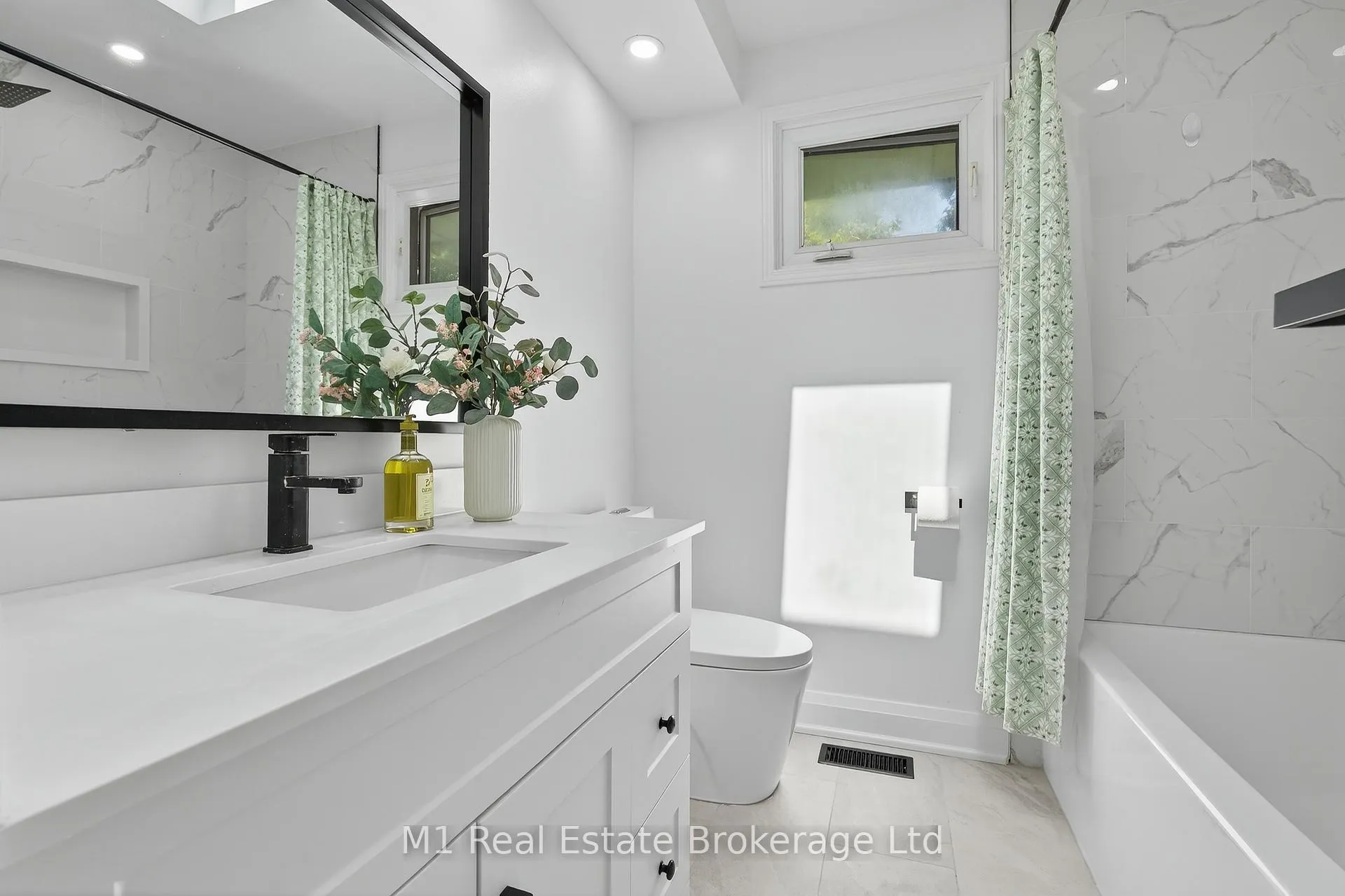 Photo 9 of 91 Rhonda Road, Guelph, Willow West/Sugarbush/West Acres — HOMEH