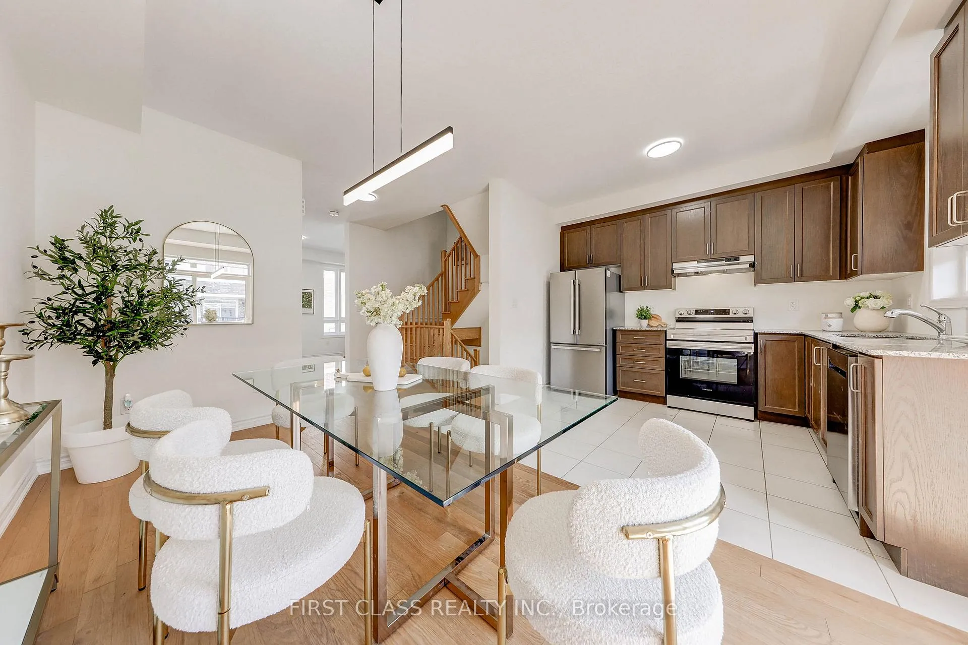 Photo 7 of 22 Massachusetts Lane, Markham, Wismer — HOMEH