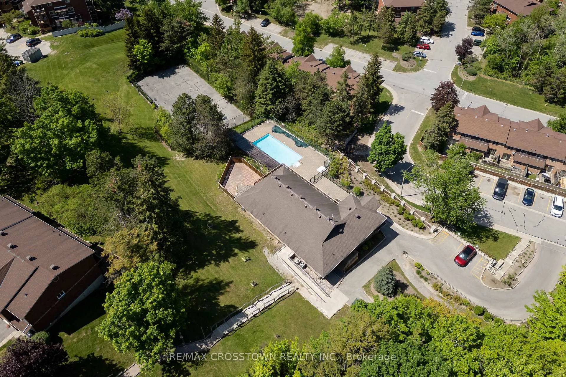Photo 47 of Unit 303, 1 Quail Crescent, Barrie, Ardagh — HOMEH