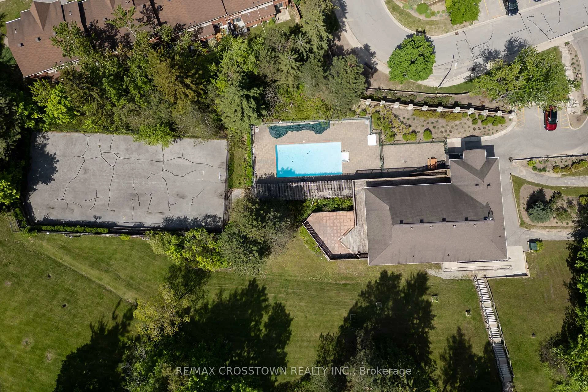 Photo 13 of Unit 303, 1 Quail Crescent, Barrie, Ardagh — HOMEH
