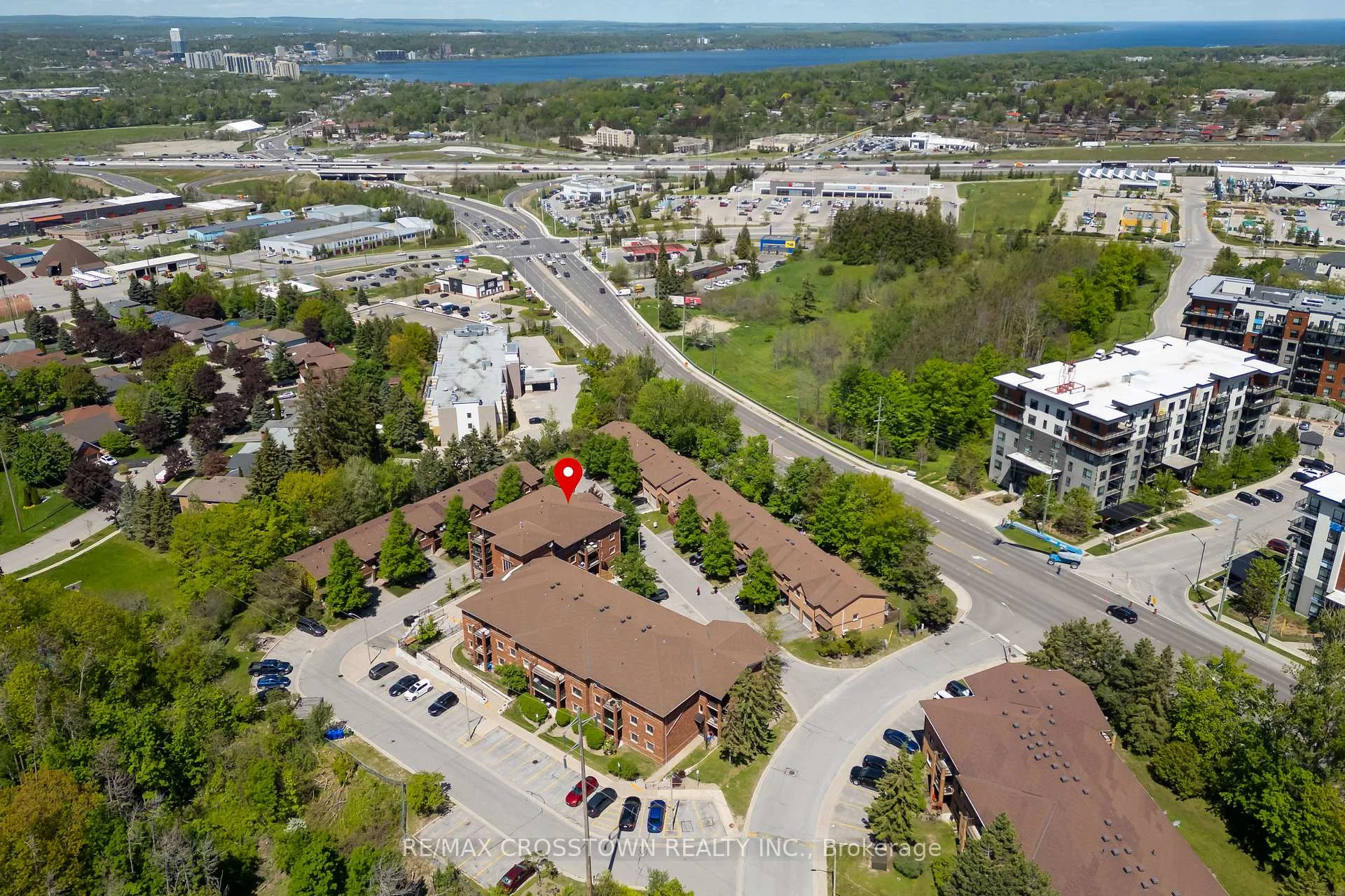 Photo 53 of Unit 303, 1 Quail Crescent, Barrie, Ardagh — HOMEH