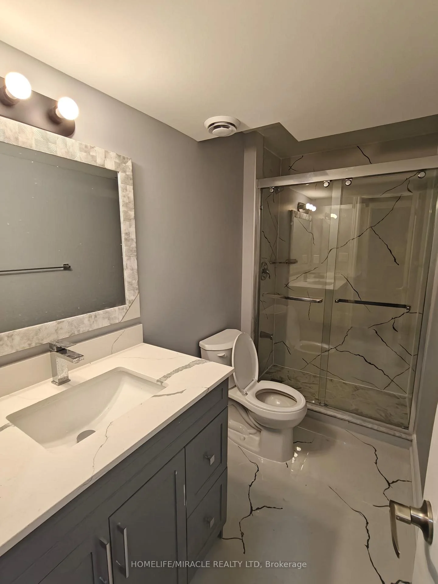 Photo 18 of 28 Crossmore Crescent, Cambridge, Westview — HOMEH