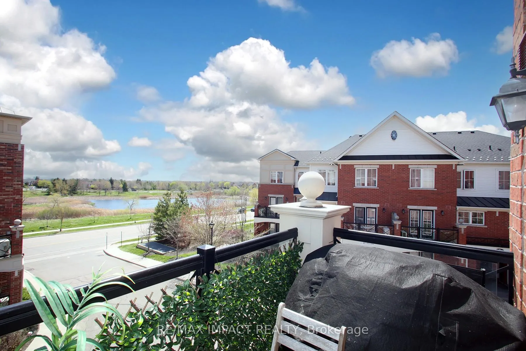 Photo 21 of Unit 3, 47 Hays Boulevard, Oakville, River Oaks — HOMEH