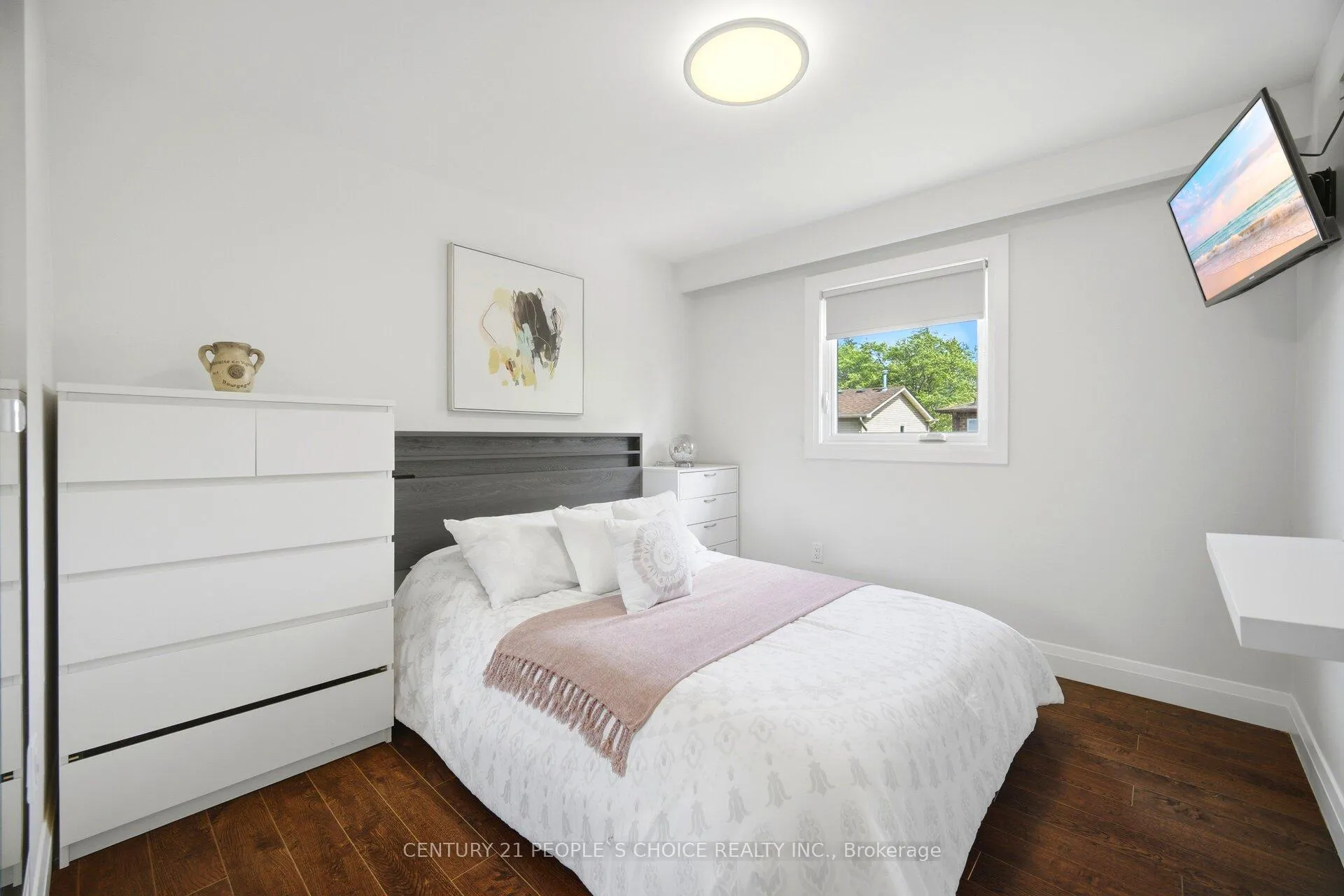 Photo 28 of 29 Oleander Crescent, Brampton, Heart Lake East — HOMEH