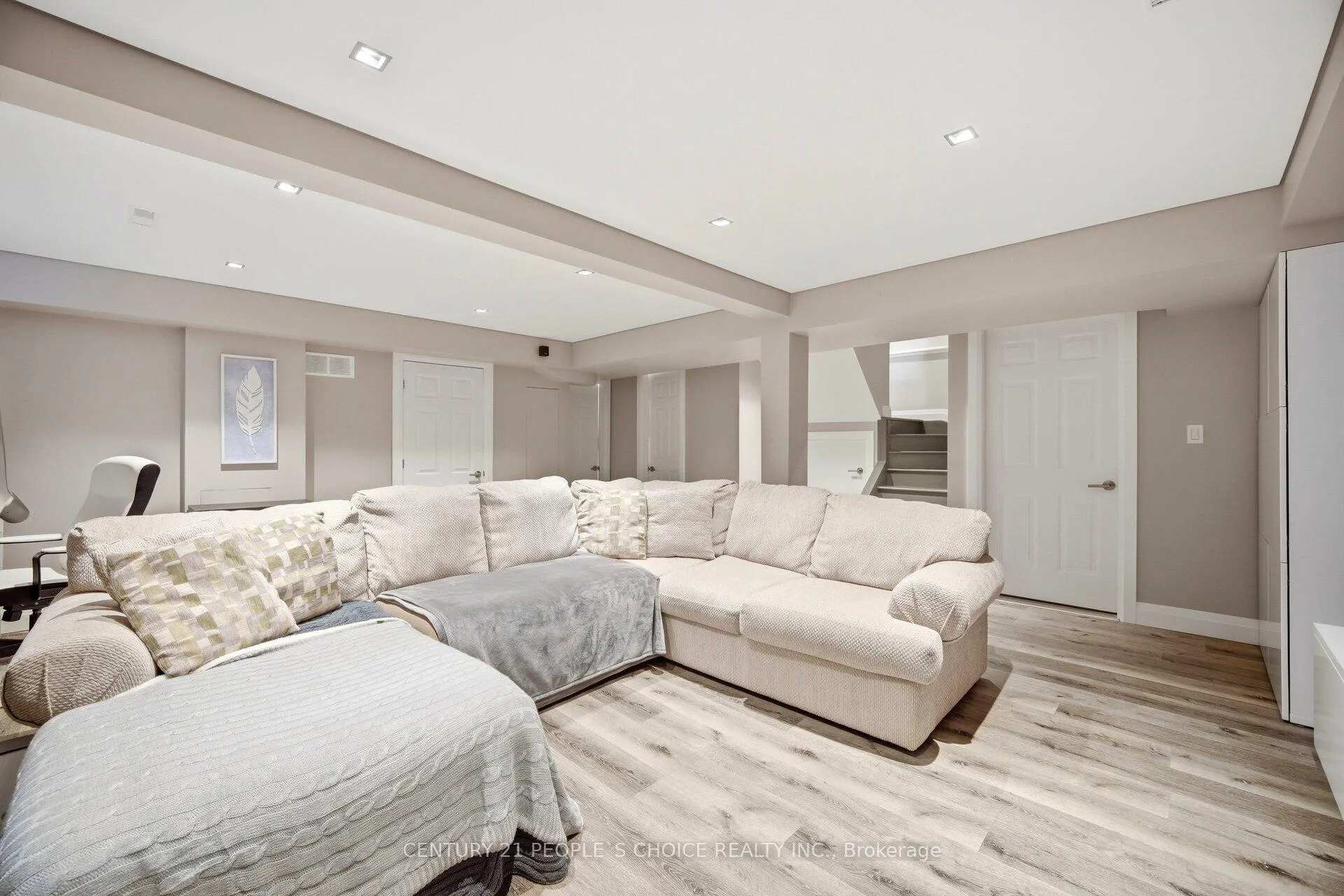 Photo 36 of 29 Oleander Crescent, Brampton, Heart Lake East — HOMEH