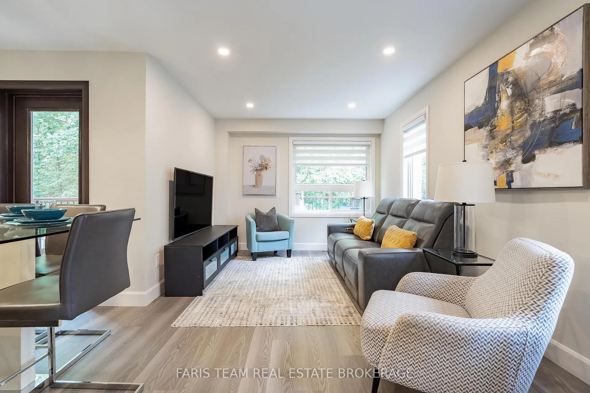 Photo 11 of 44 Hawthorne Crescent, Barrie, Ardagh — HOMEH