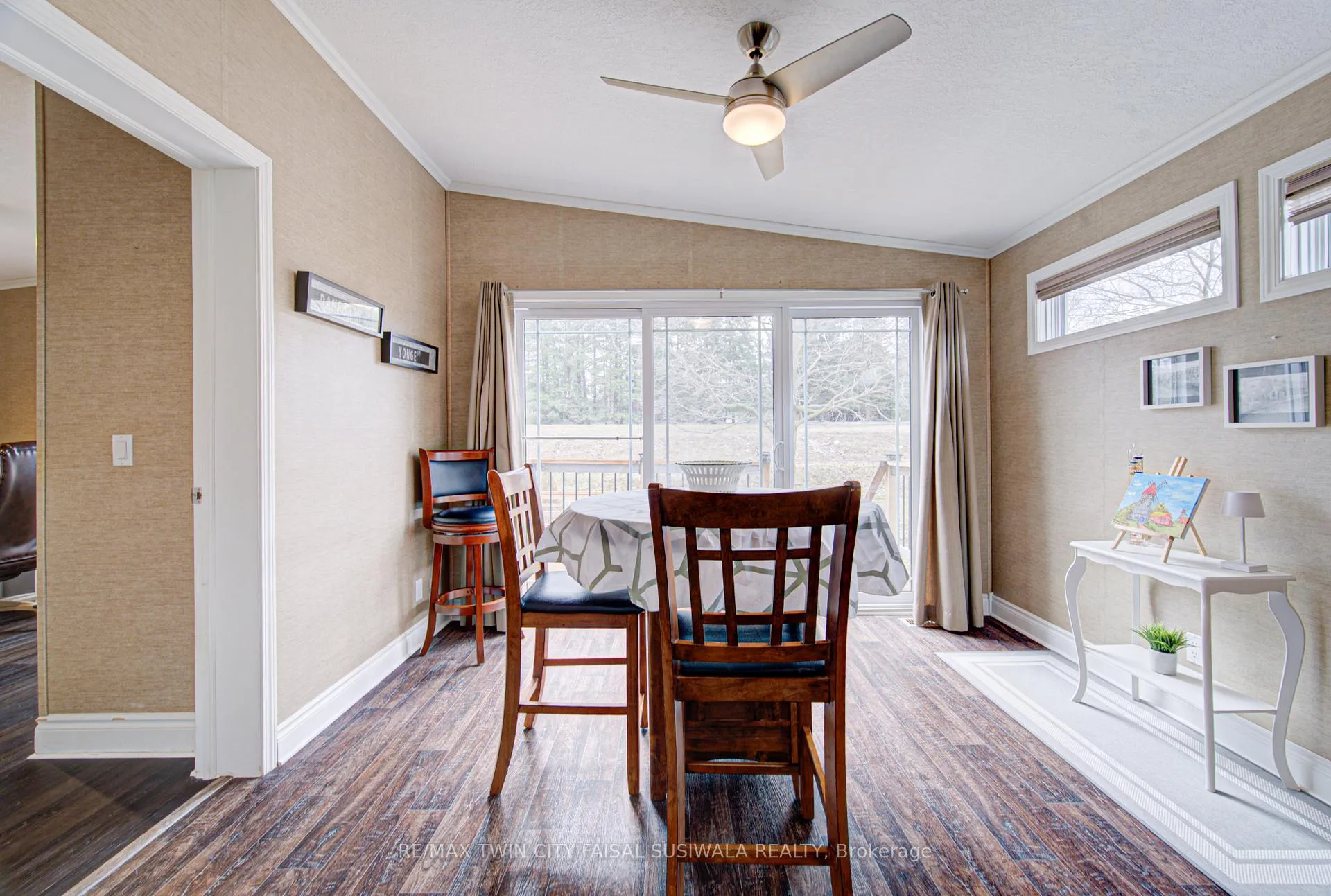Photo 18 of Unit 11, 1429 Sheffield Road, Hamilton, Rural Flamborough — HOMEH