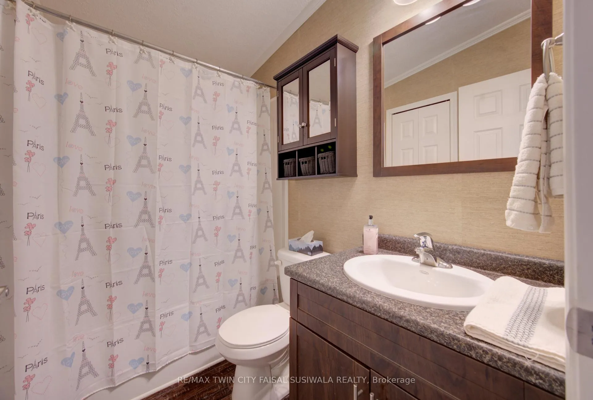 Photo 22 of Unit 11, 1429 Sheffield Road, Hamilton, Rural Flamborough — HOMEH