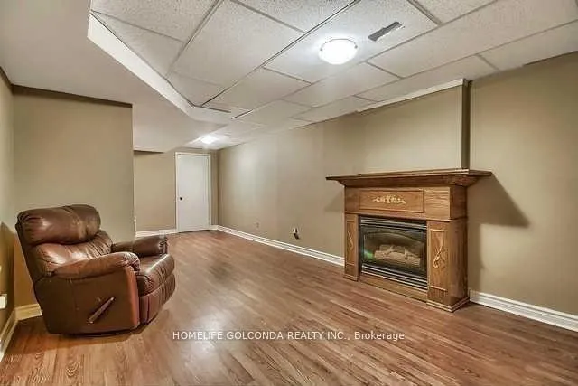Photo 17 of 48 Hadden Crescent, Barrie, East Bayfield — HOMEH