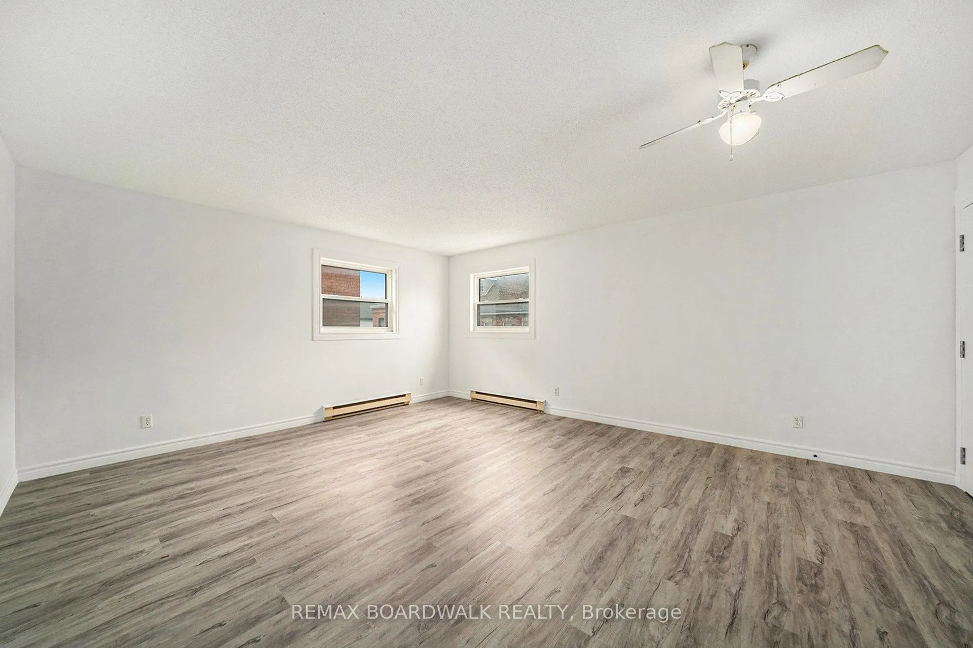 Photo 3 of Unit A, 136 Prescott Street, North Grenville, Kemptville — HOMEH