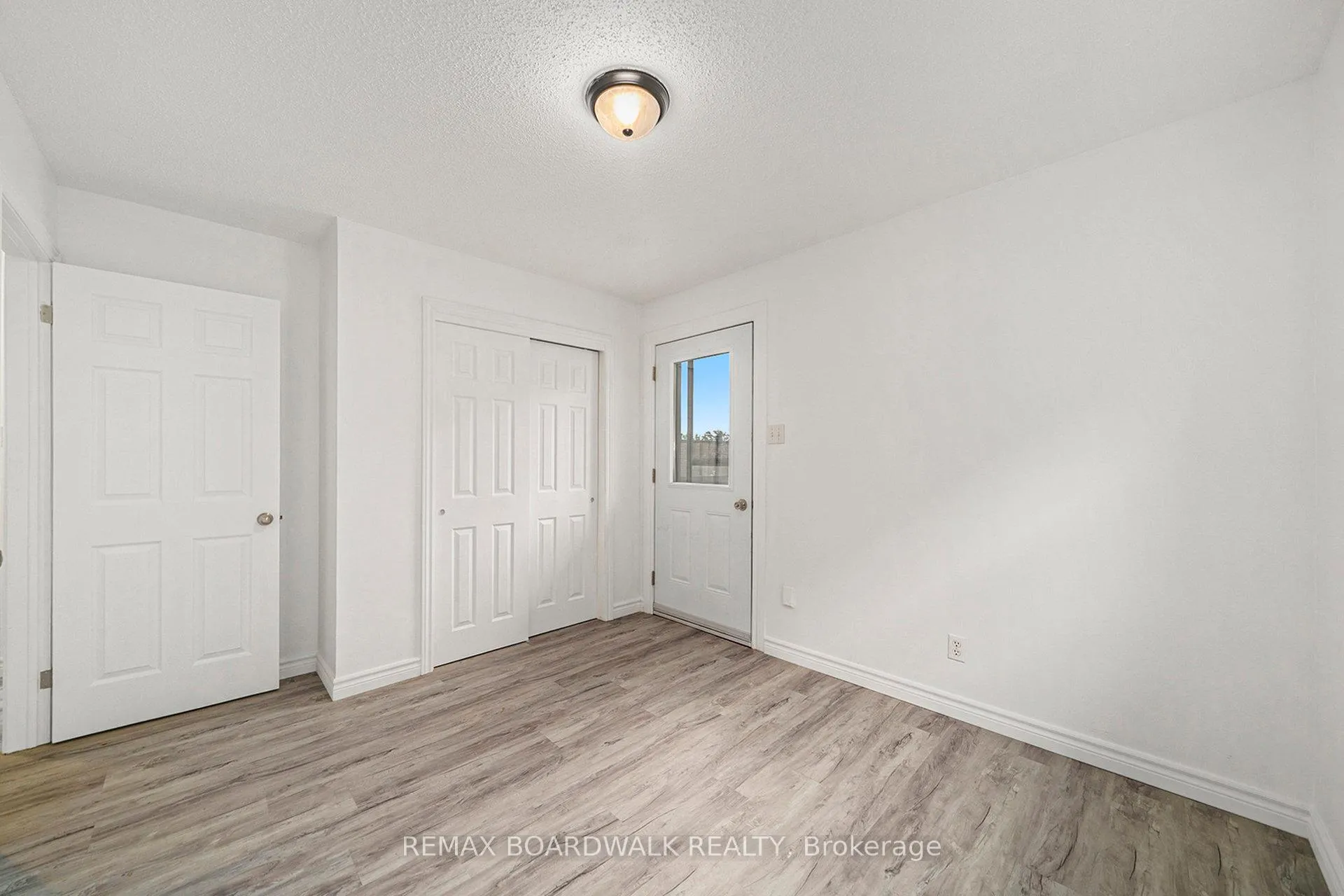 Photo 8 of Unit A, 136 Prescott Street, North Grenville, Kemptville — HOMEH