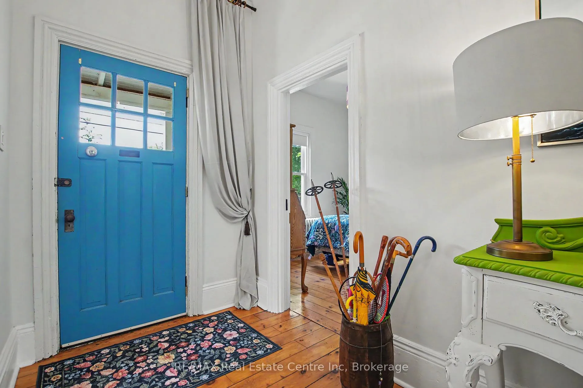 Photo 5 of 174 Neeve Street, Guelph, St. Patrick's Ward — HOMEH