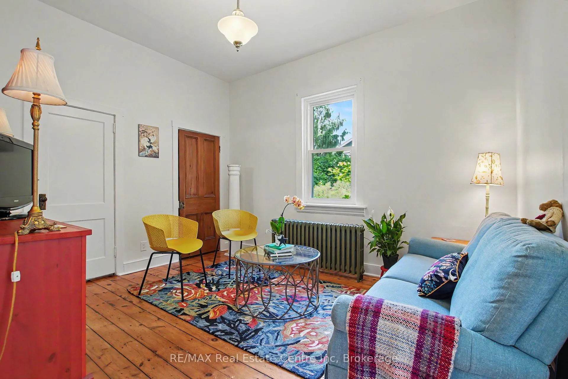 Photo 7 of 174 Neeve Street, Guelph, St. Patrick's Ward — HOMEH
