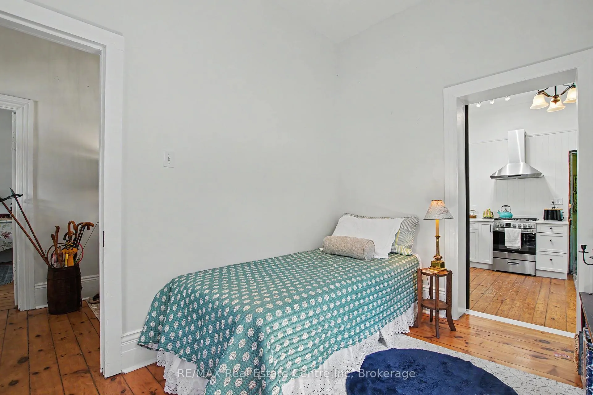 Photo 19 of 174 Neeve Street, Guelph, St. Patrick's Ward — HOMEH