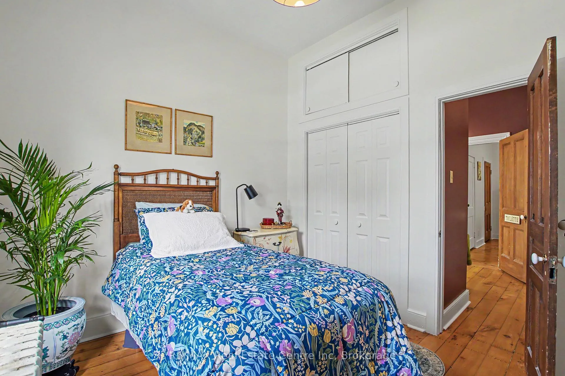 Photo 21 of 174 Neeve Street, Guelph, St. Patrick's Ward — HOMEH
