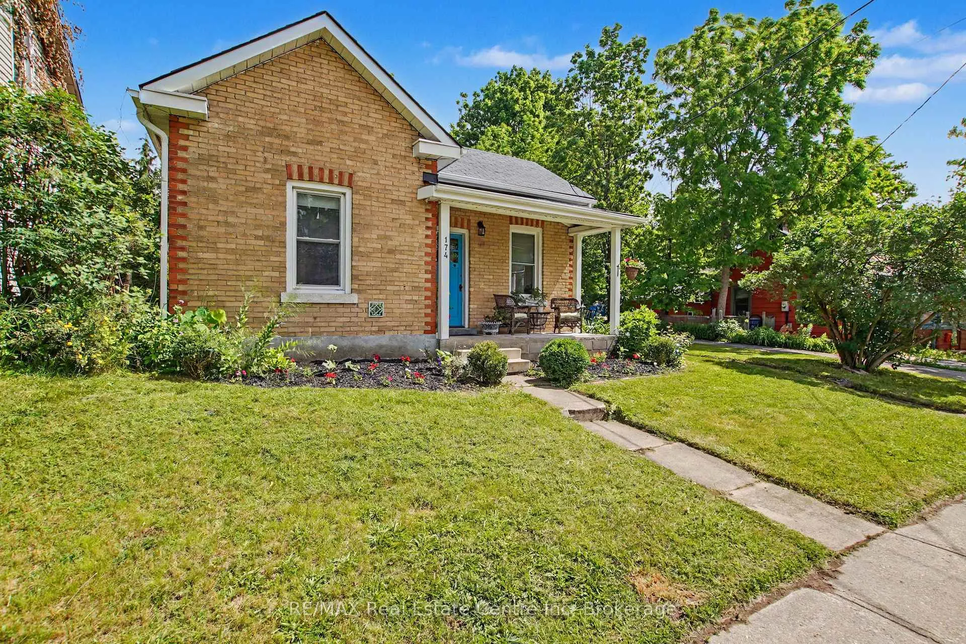 Photo 28 of 174 Neeve Street, Guelph, St. Patrick's Ward — HOMEH