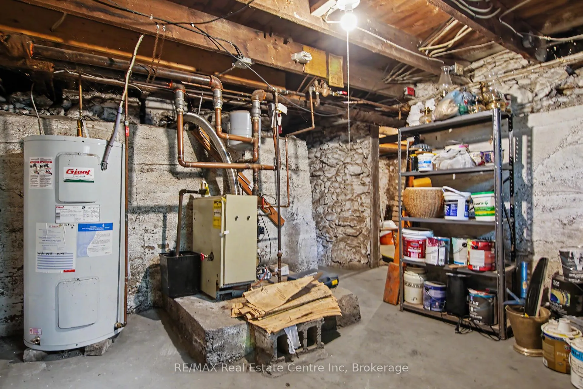 Photo 37 of 174 Neeve Street, Guelph, St. Patrick's Ward — HOMEH