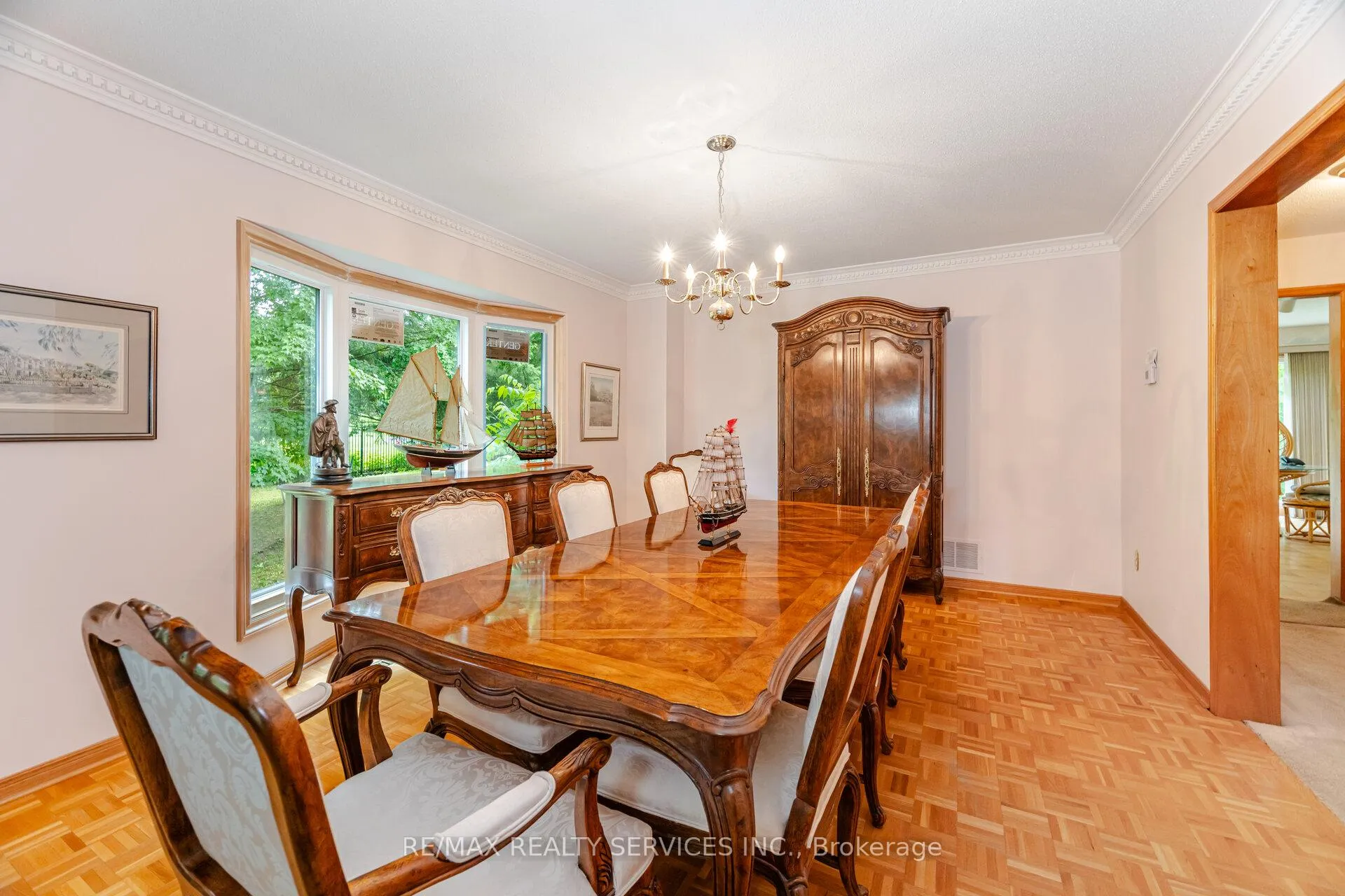 Photo 19 of 106 Kenpark Avenue, Brampton, Snelgrove — HOMEH