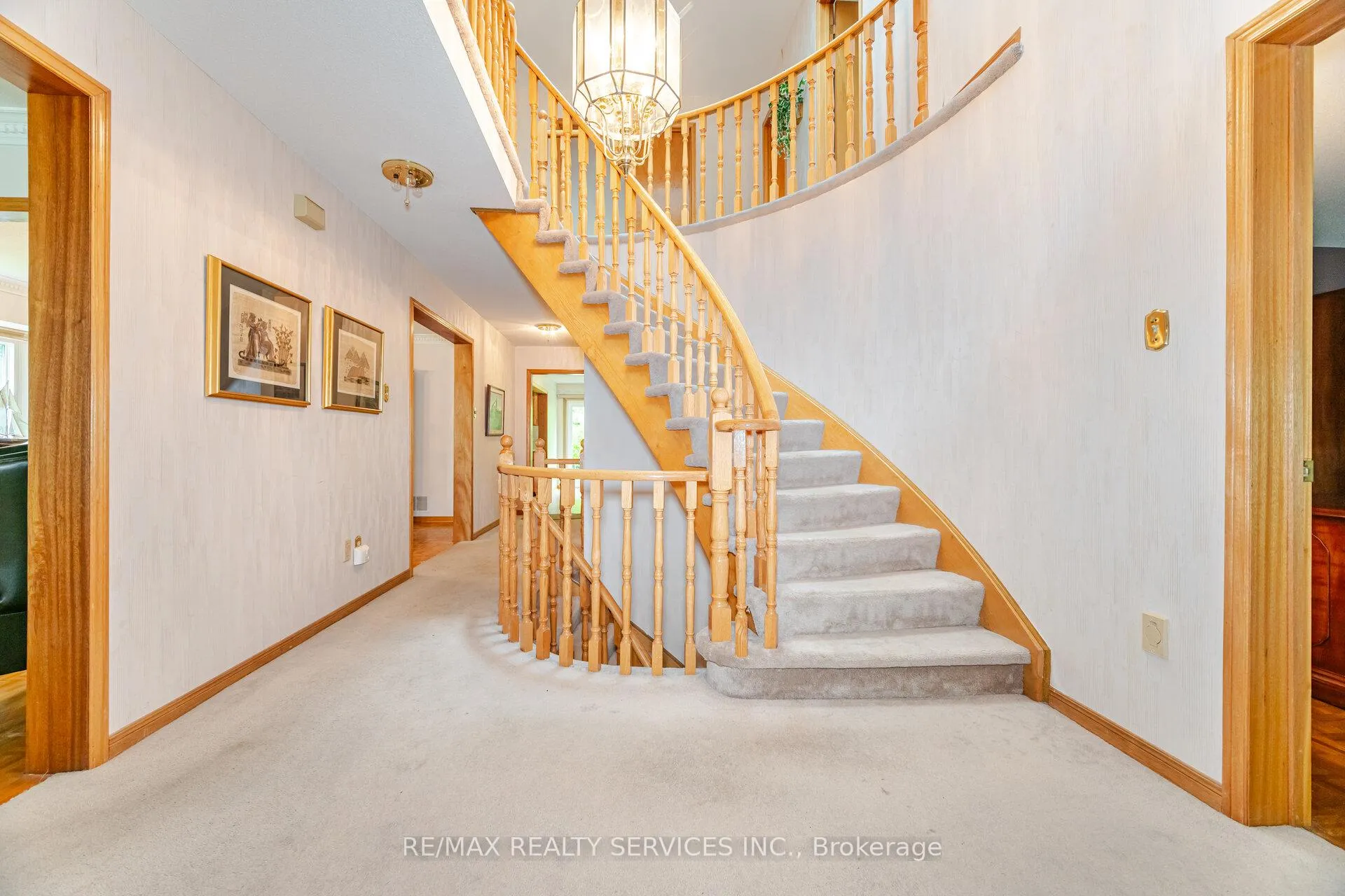 Photo 31 of 106 Kenpark Avenue, Brampton, Snelgrove — HOMEH