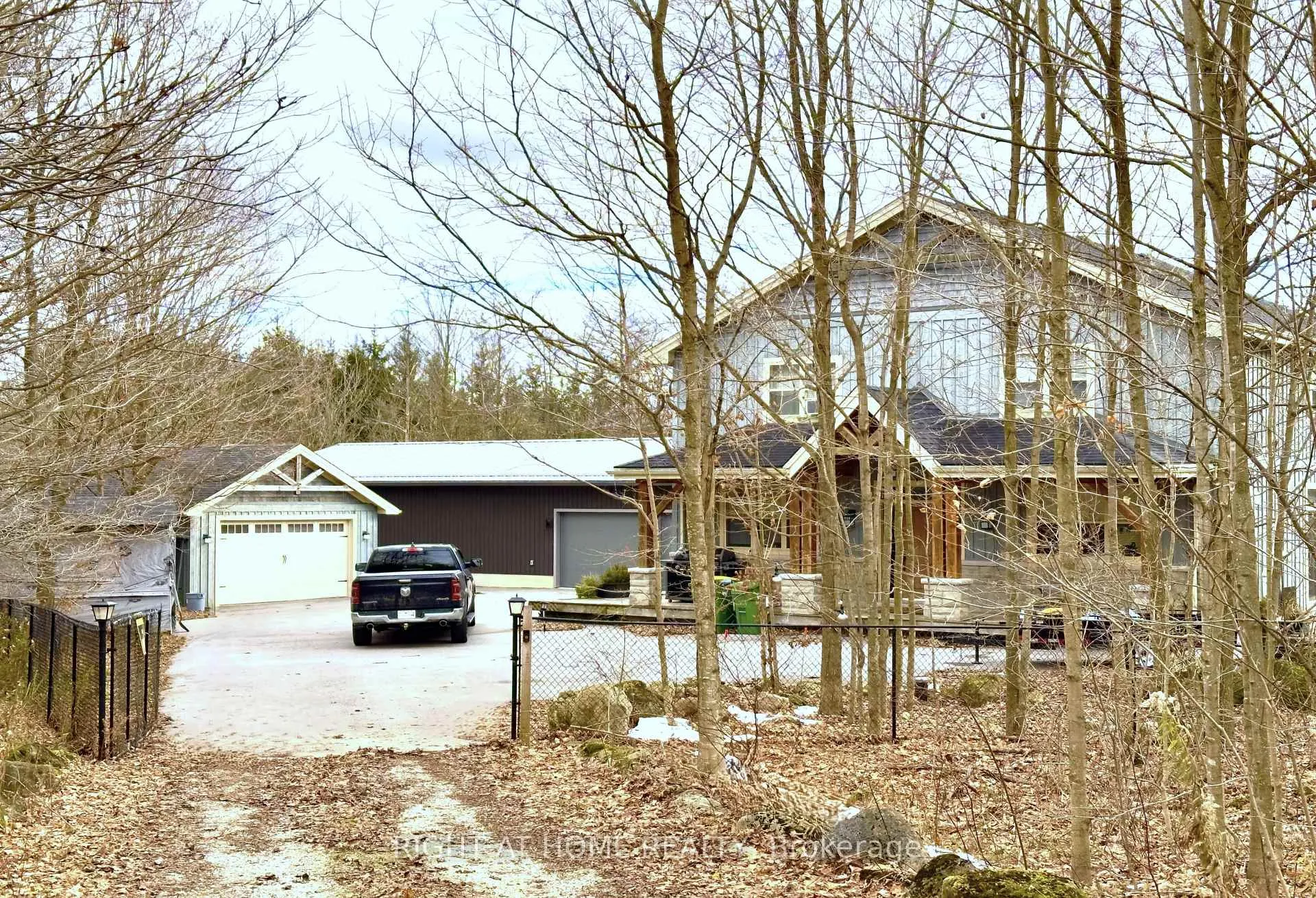 Photo 2 of 129 Blue Jay Crescent, Grey Highlands — HOMEH