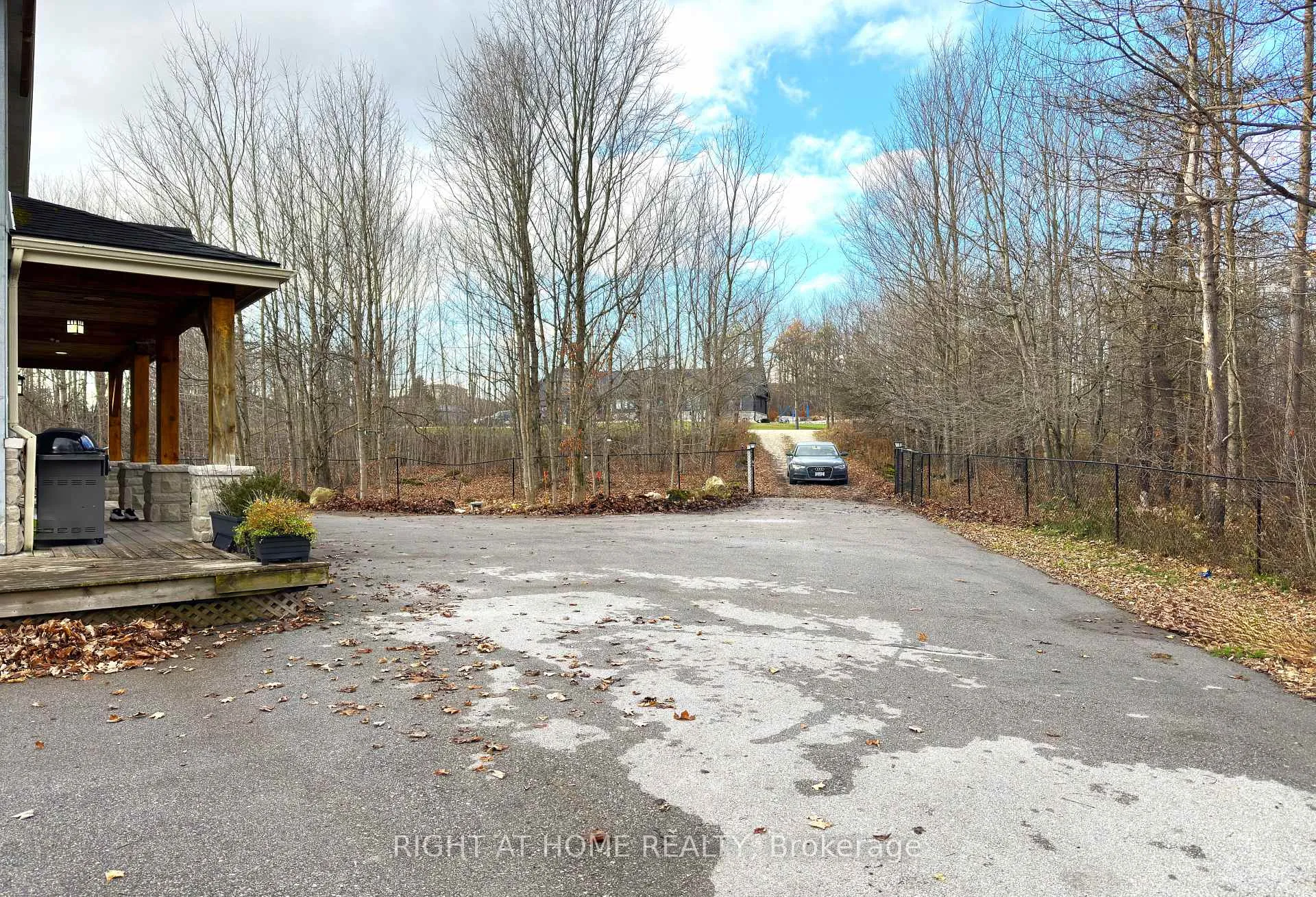 Photo 32 of 129 Blue Jay Crescent, Grey Highlands — HOMEH