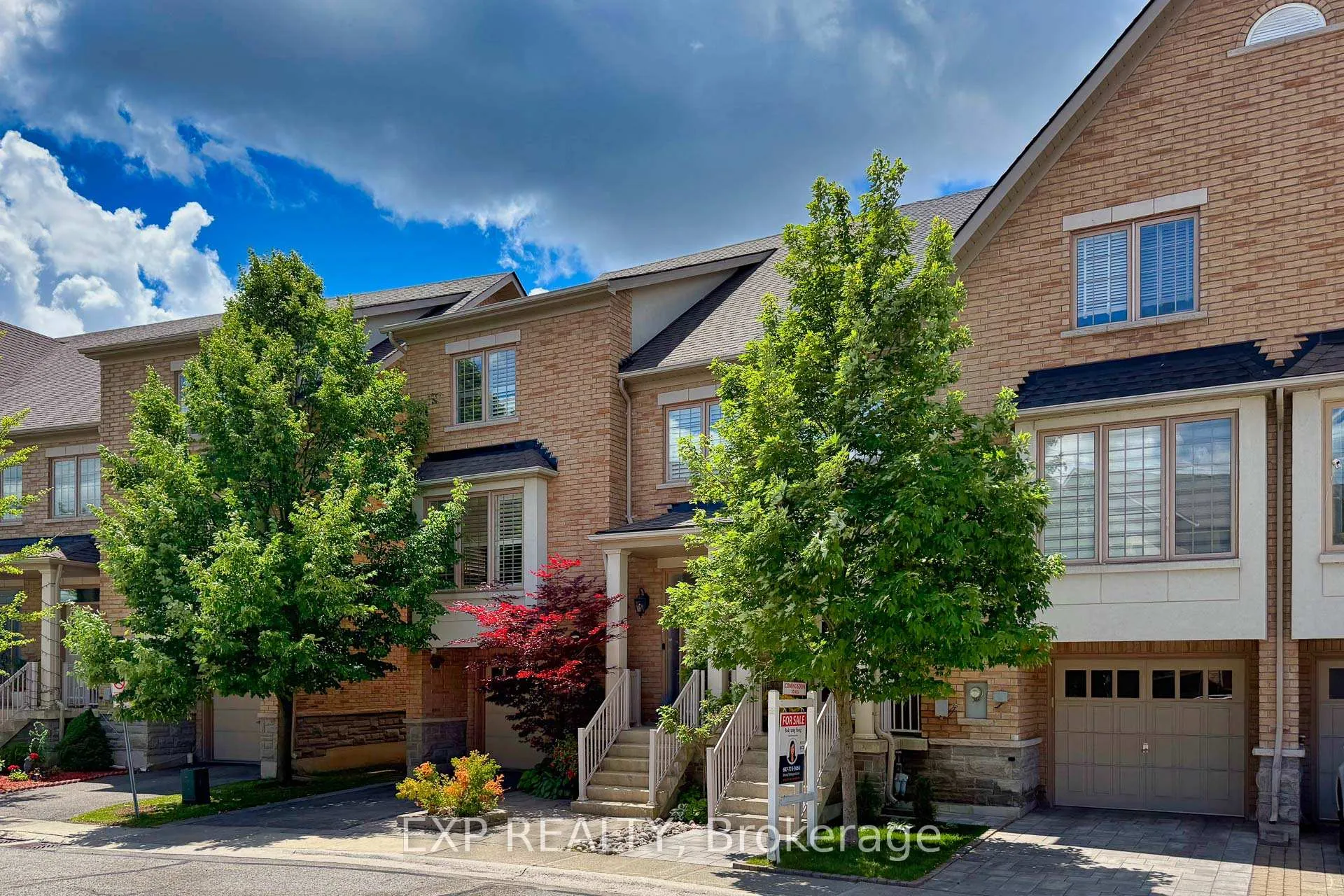 Front of Unit 9, 8900 Bathurst Street
