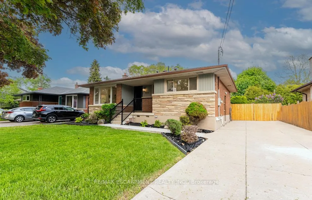 Photo 1 of 173 West 19TH Street, Hamilton, Buchanan — HOMEH
