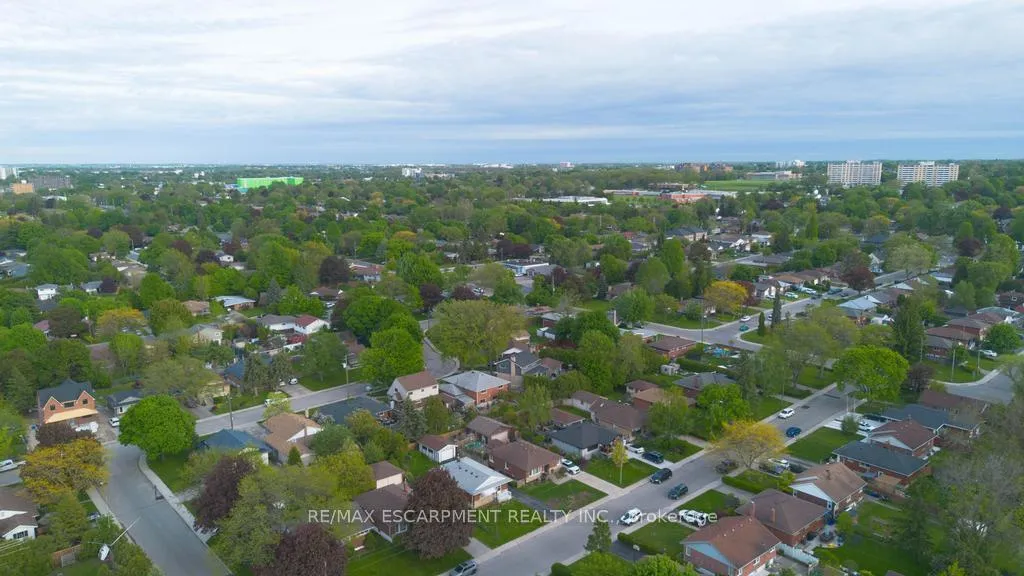 Photo 36 of 173 West 19TH Street, Hamilton, Buchanan — HOMEH