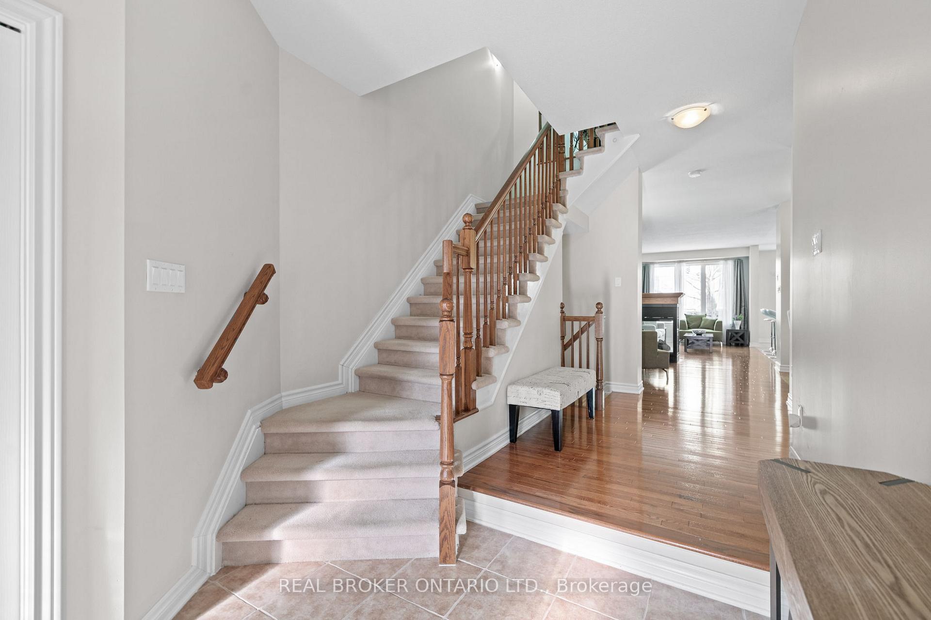 Photo 4 of 200 Flat Sedge Crescent, Ottawa, Blossom Park/Kemp Park/Findlay Creek — HOMEH