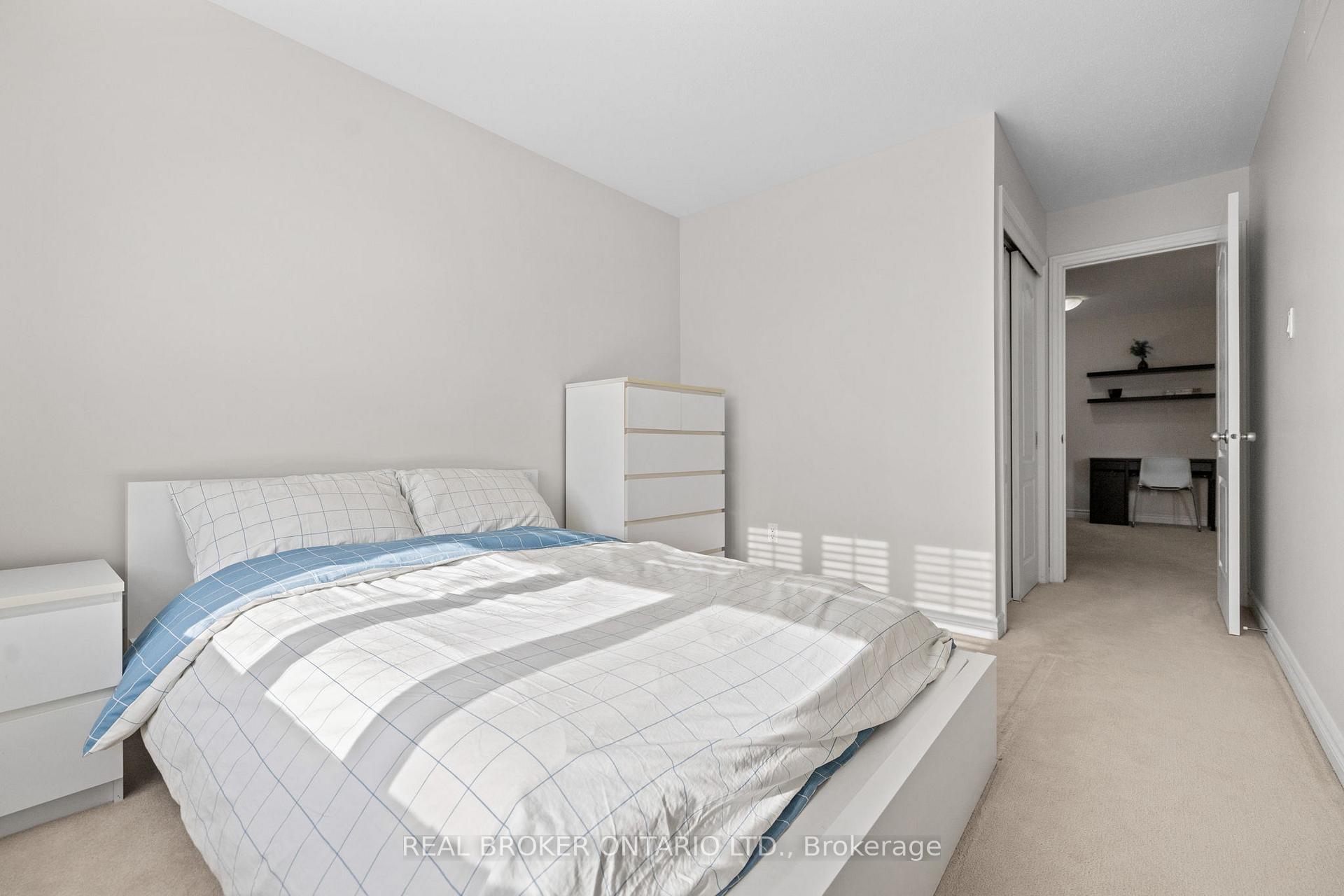 Photo 15 of 200 Flat Sedge Crescent, Ottawa, Blossom Park/Kemp Park/Findlay Creek — HOMEH