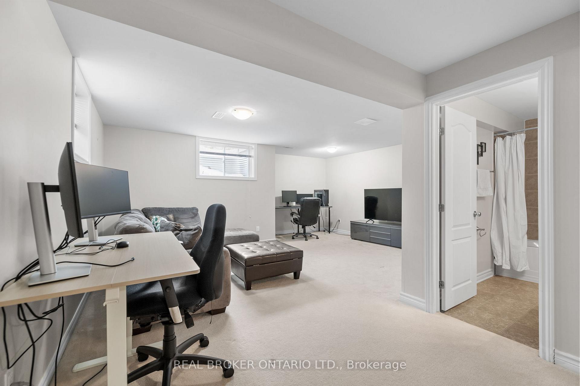 Photo 25 of 200 Flat Sedge Crescent, Ottawa, Blossom Park/Kemp Park/Findlay Creek — HOMEH