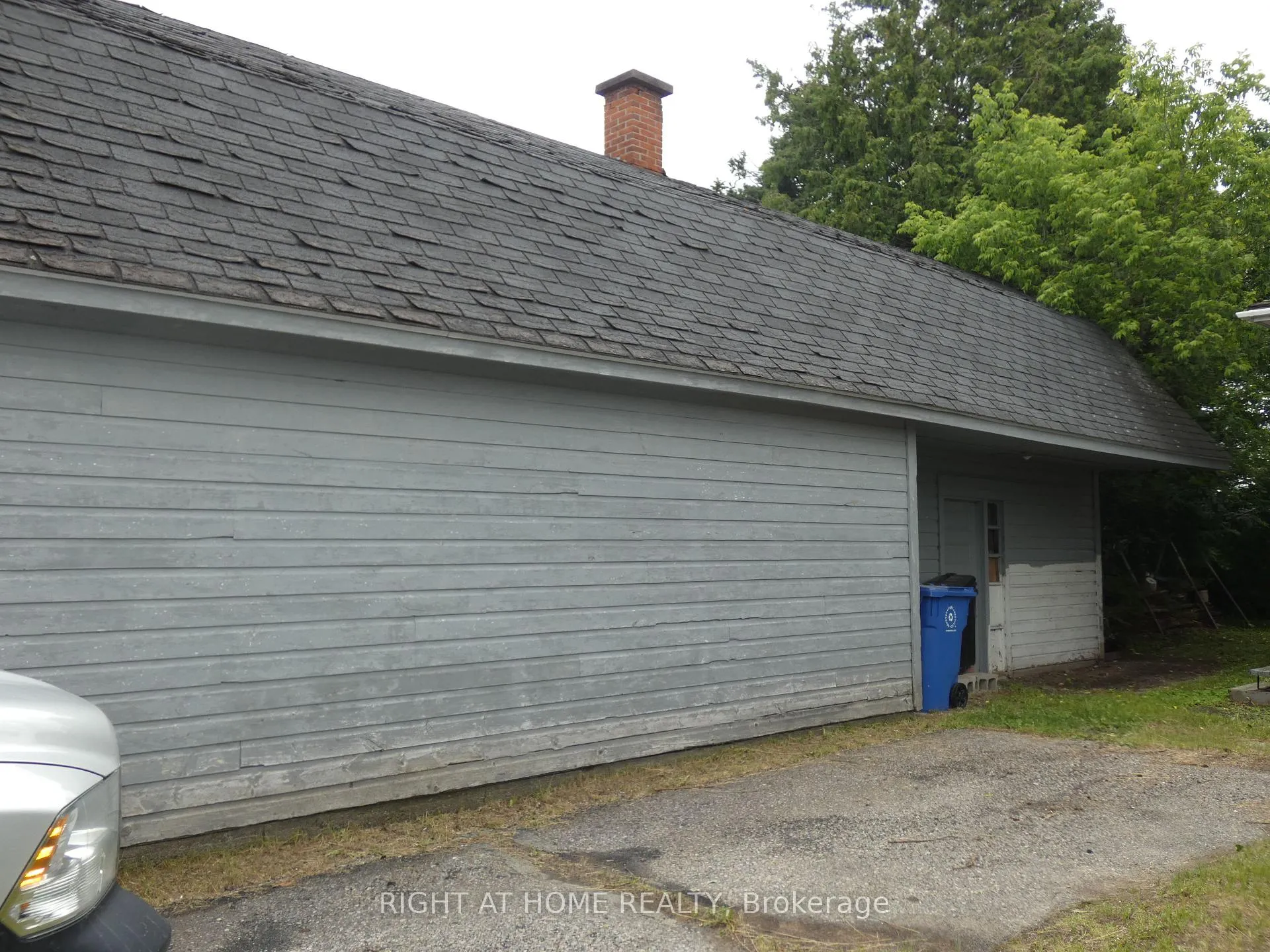 Photo 3 of 142 Holditch Street, West Nipissing, Sturgeon Falls — HOMEH
