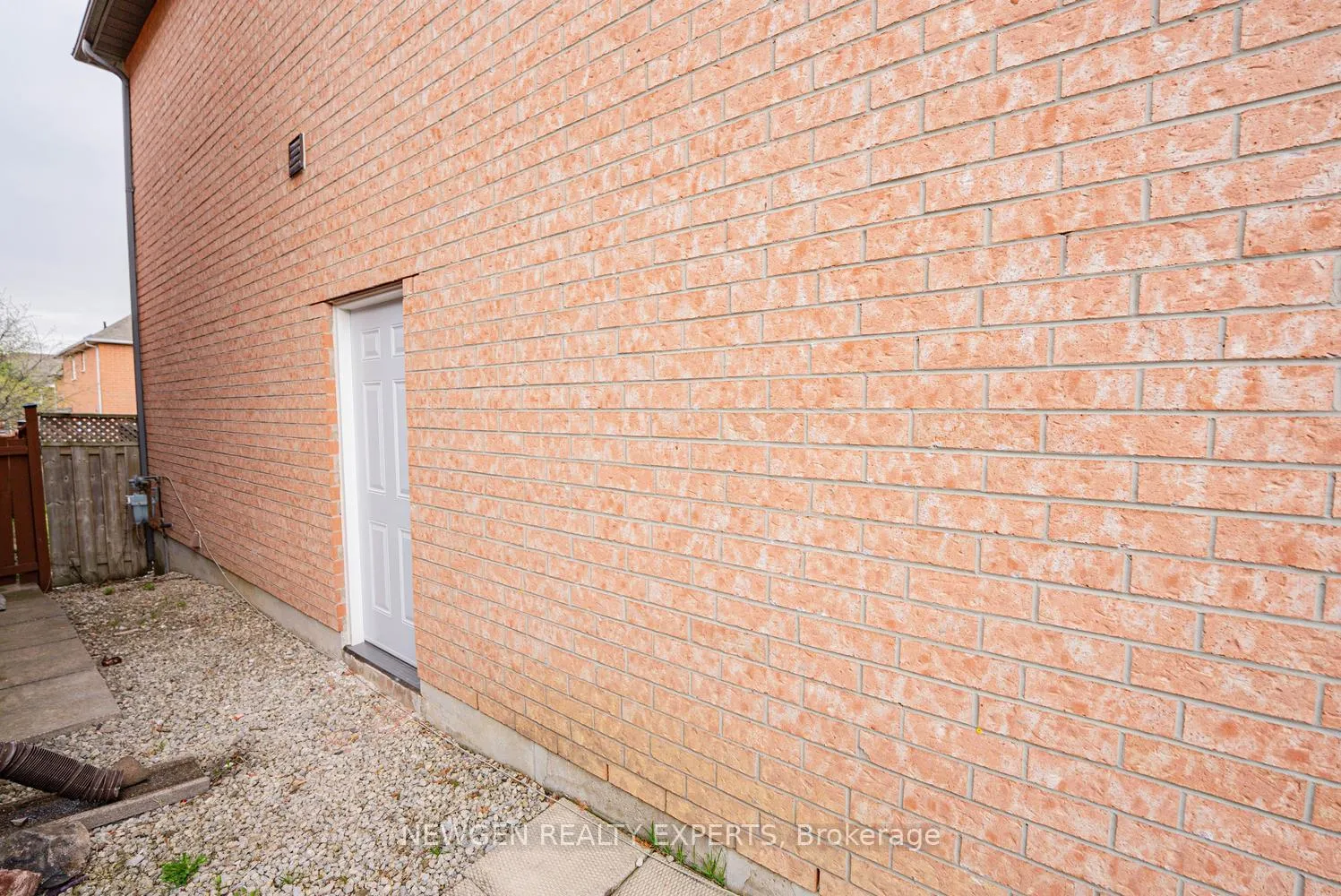 Photo 42 of 54 Sahara Trail, Brampton, Sandringham-Wellington — HOMEH