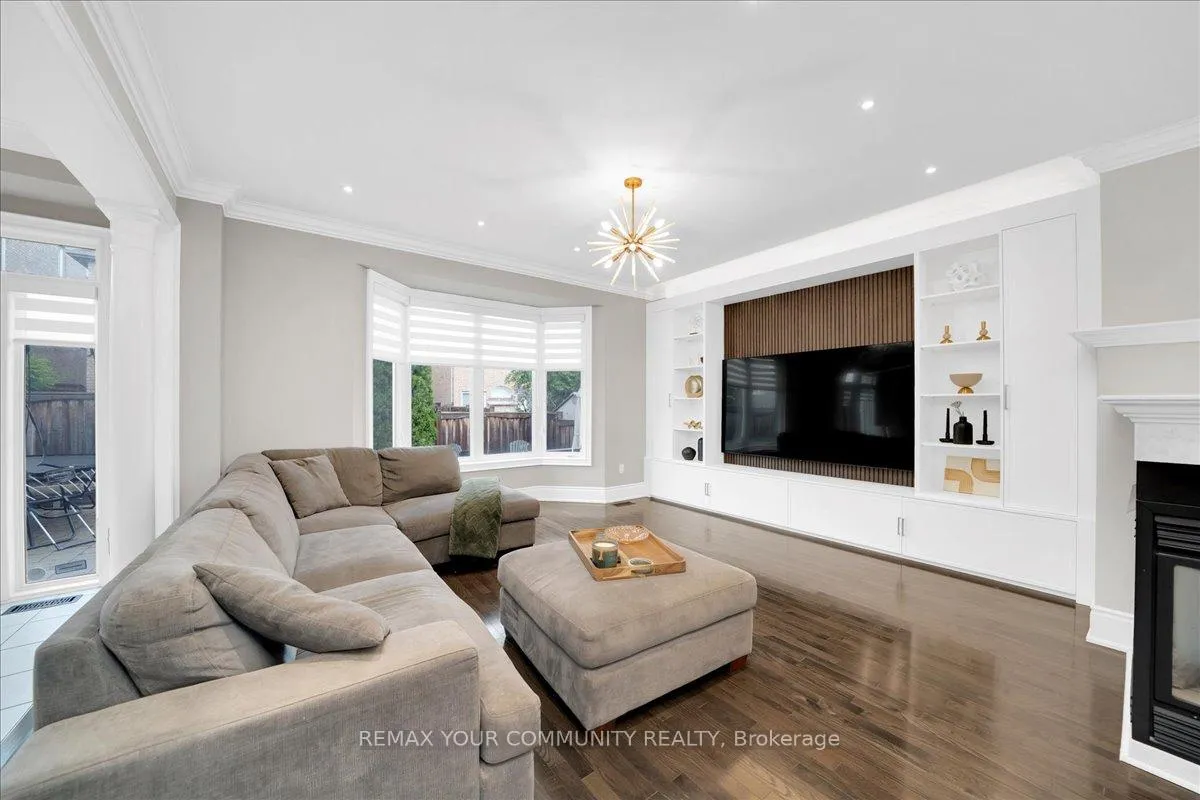 Photo 20 of 30 Jazz Drive, Vaughan, Patterson — HOMEH