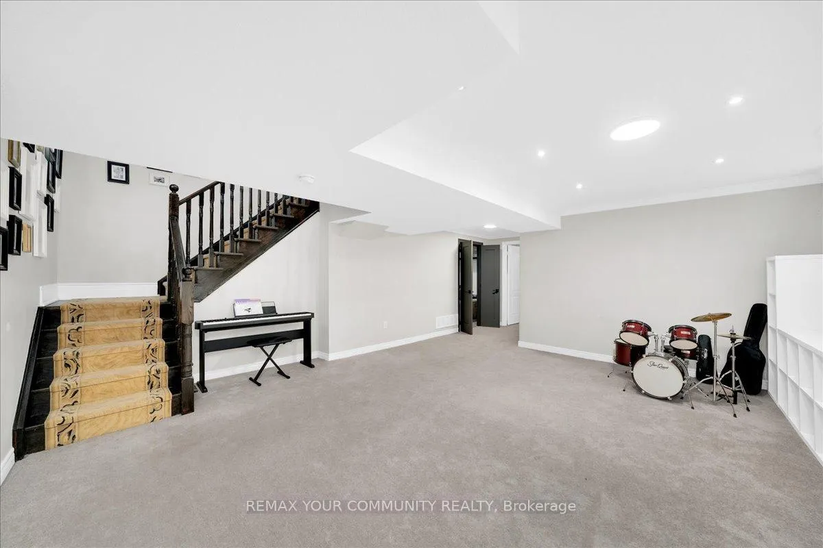 Photo 39 of 30 Jazz Drive, Vaughan, Patterson — HOMEH