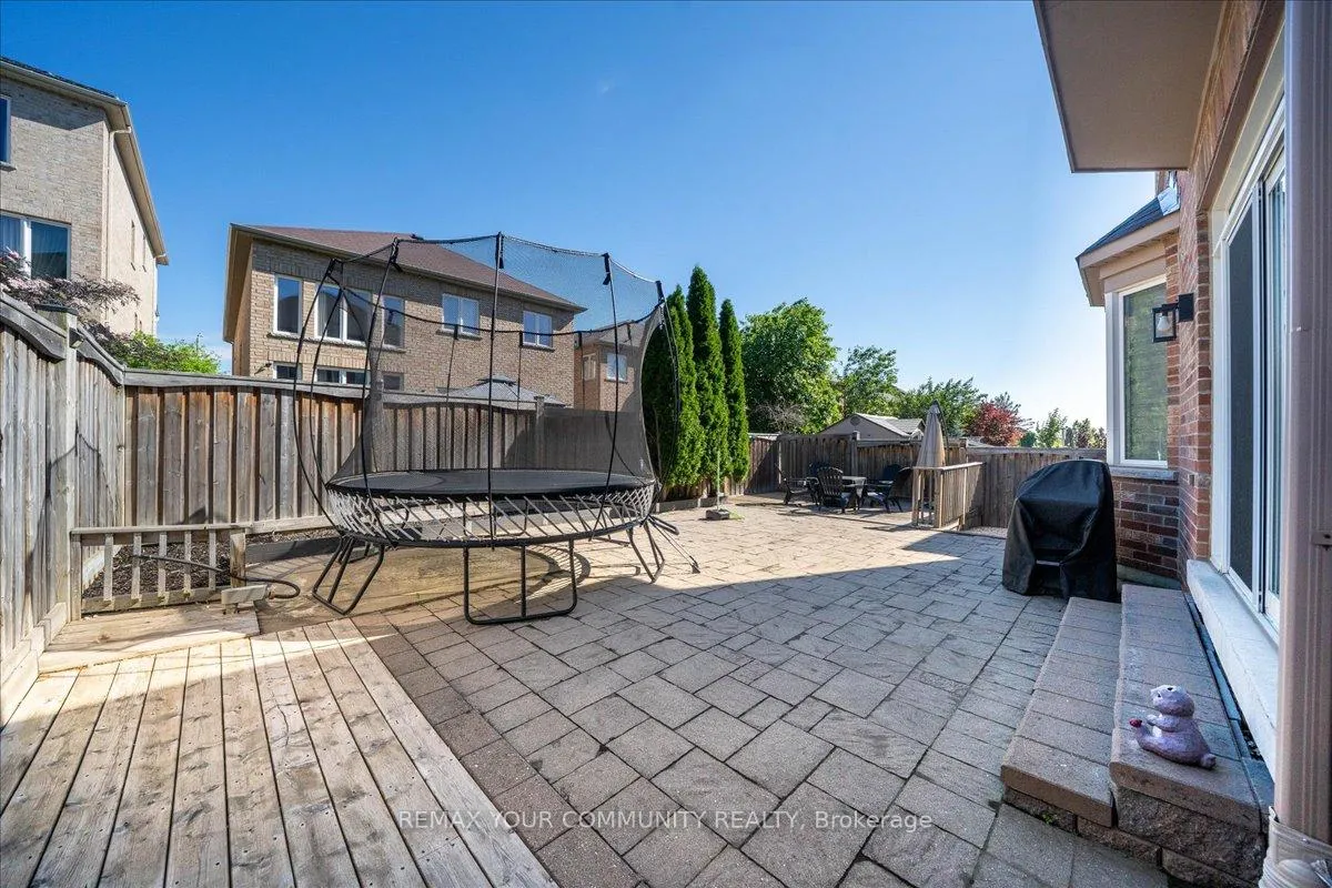 Photo 42 of 30 Jazz Drive, Vaughan, Patterson — HOMEH