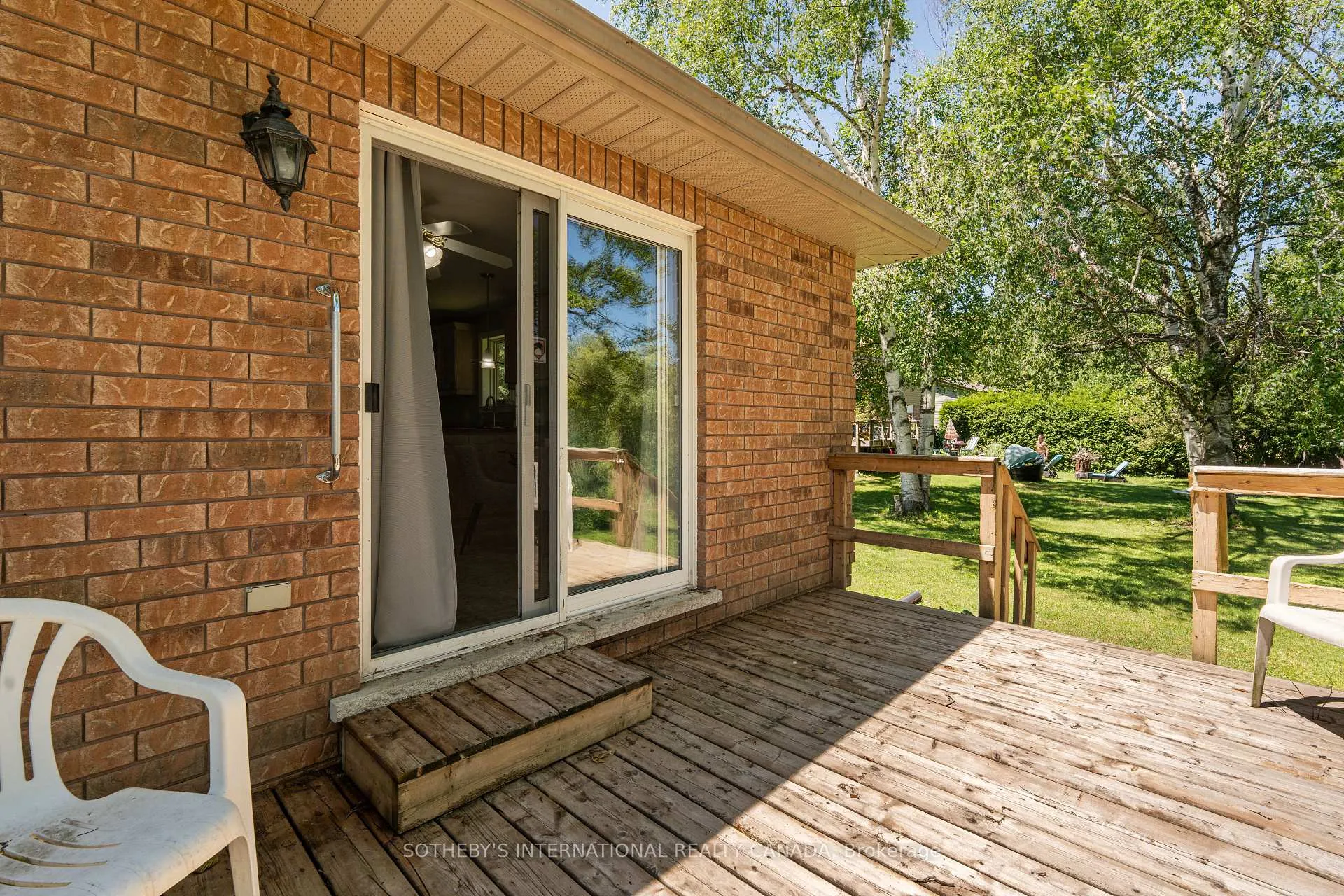 Photo 22 of 63 Pinecrest Road, Georgina, Pefferlaw — HOMEH