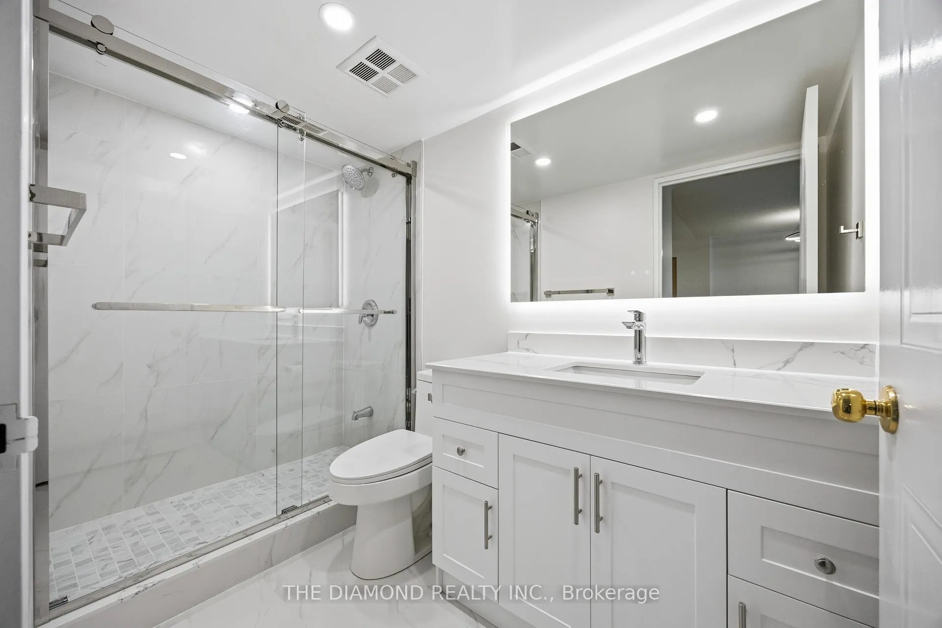 Photo 26 of Unit 907, 750 Bay Street, Toronto, Bay Street Corridor — HOMEH