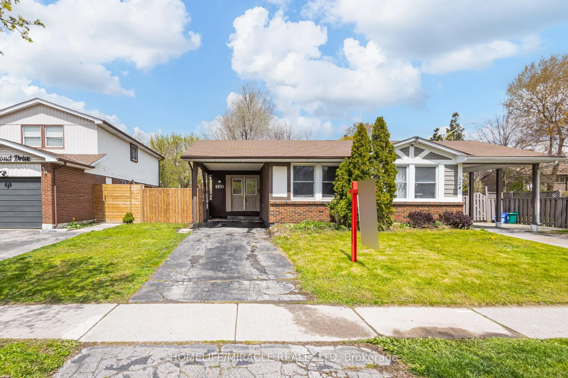 Photo 1 of 122 Ormond Drive, Oshawa, Samac — HOMEH