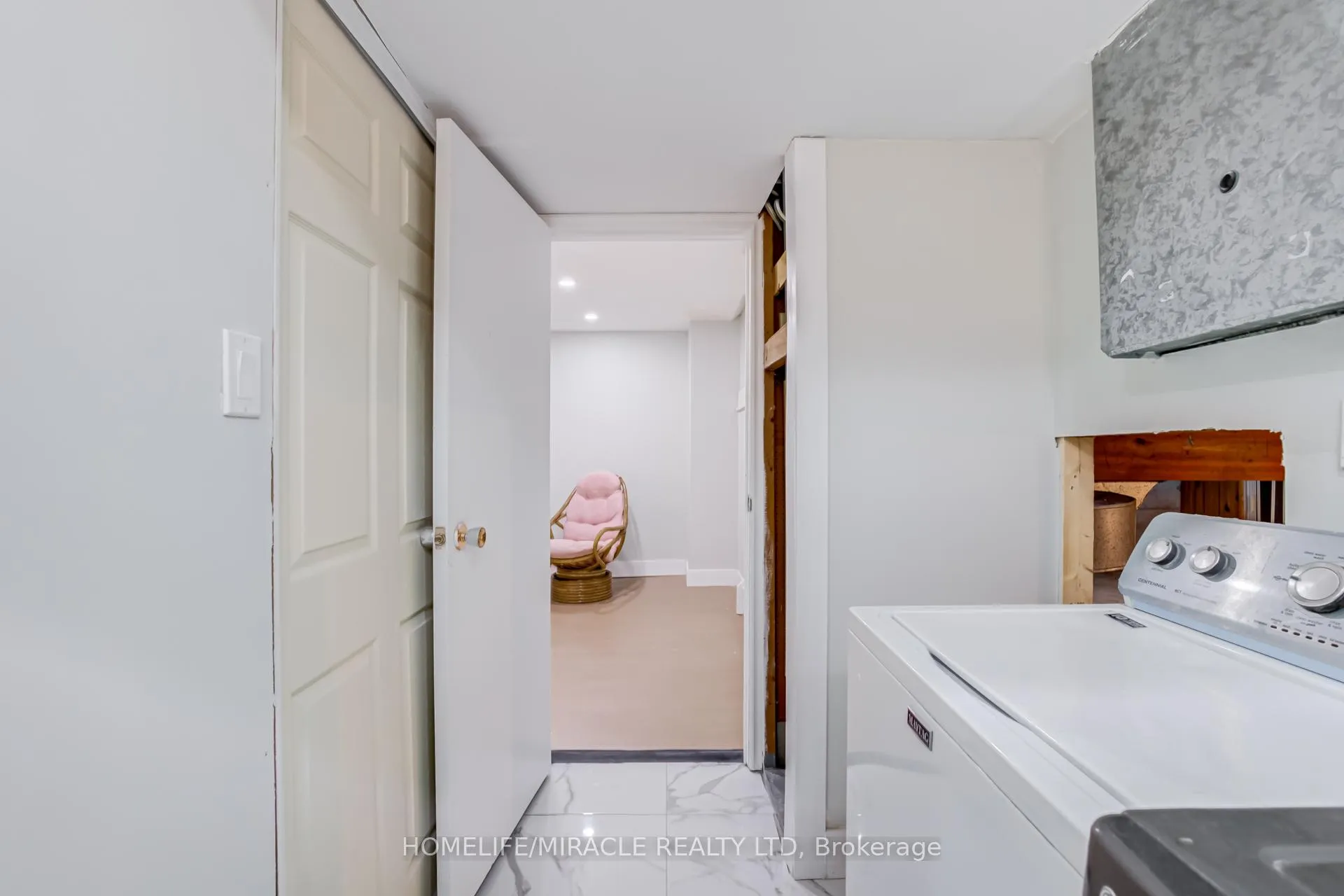 Photo 41 of 122 Ormond Drive, Oshawa, Samac — HOMEH