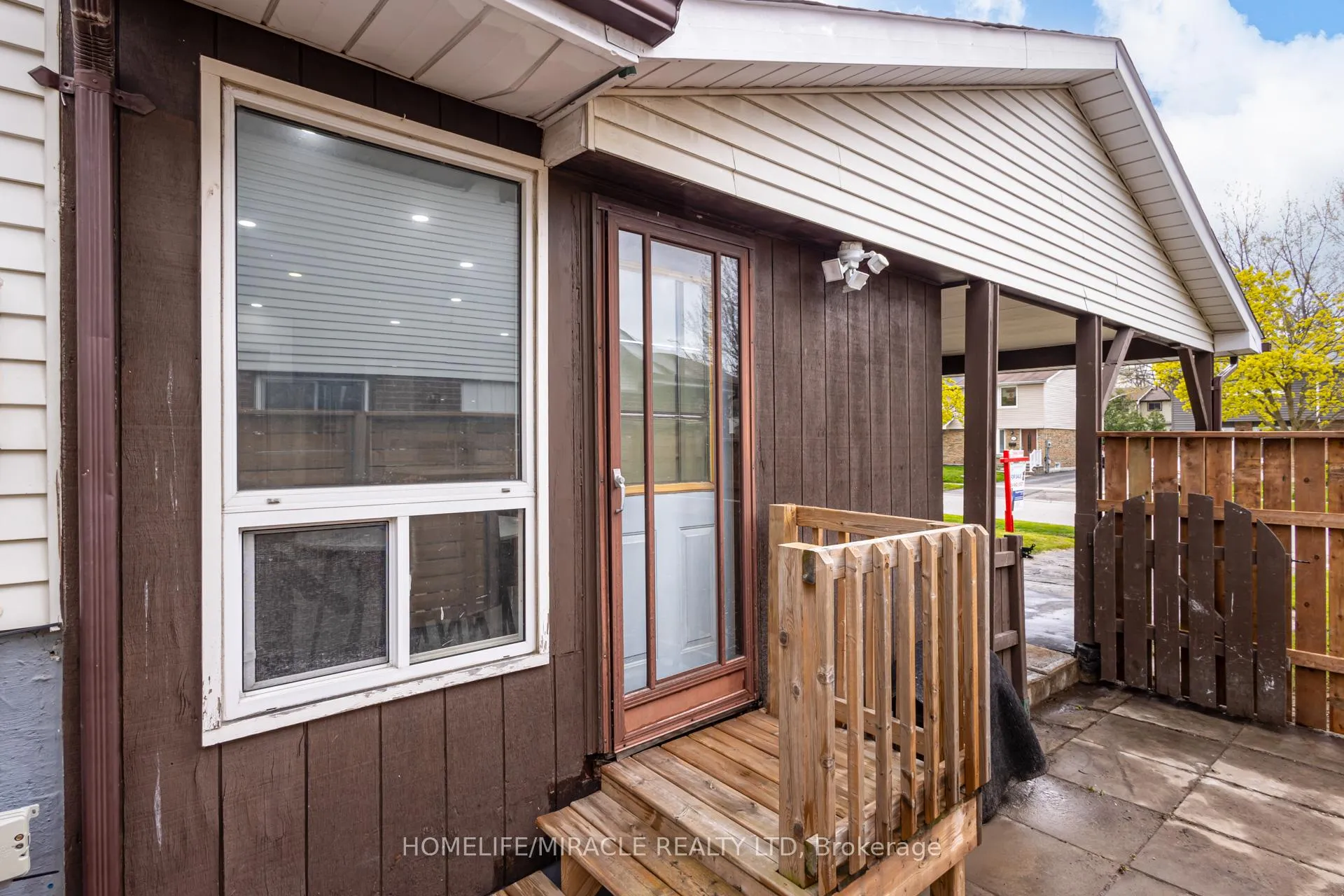 Photo 45 of 122 Ormond Drive, Oshawa, Samac — HOMEH