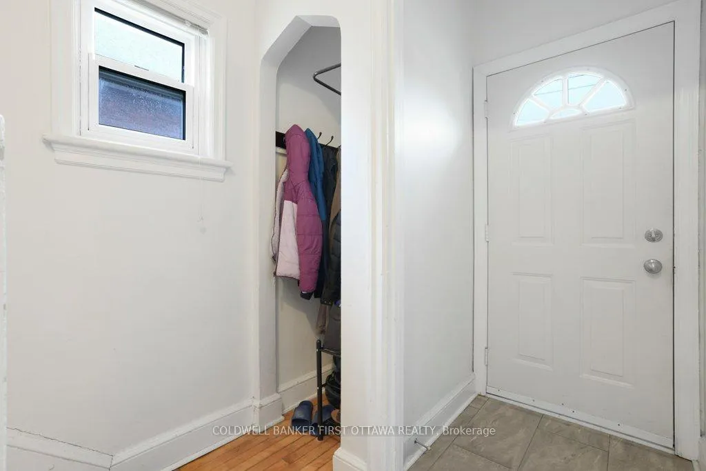 Photo 3 of 968 Gladstone Avenue, Ottawa, Hintonburg — HOMEH