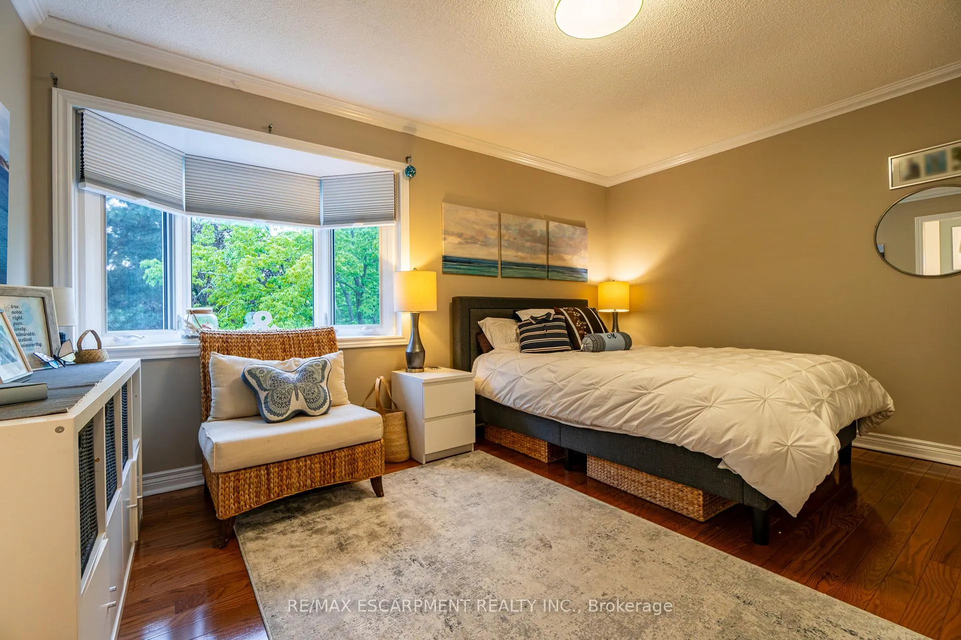 Photo 26 of 2393 Arnold Crescent, Burlington, Brant Hills — HOMEH