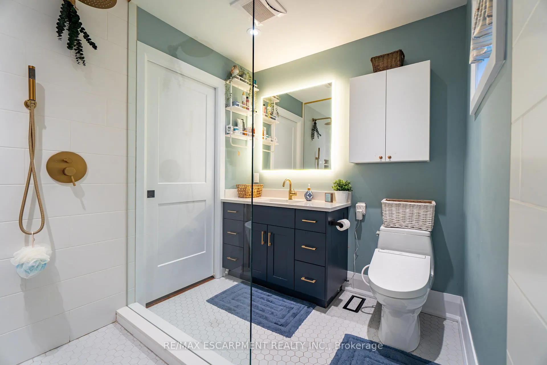 Photo 29 of 2393 Arnold Crescent, Burlington, Brant Hills — HOMEH