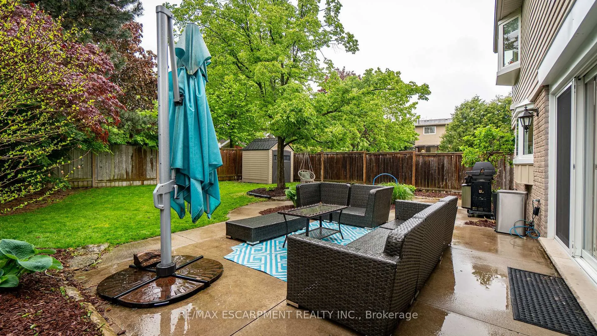 Photo 44 of 2393 Arnold Crescent, Burlington, Brant Hills — HOMEH