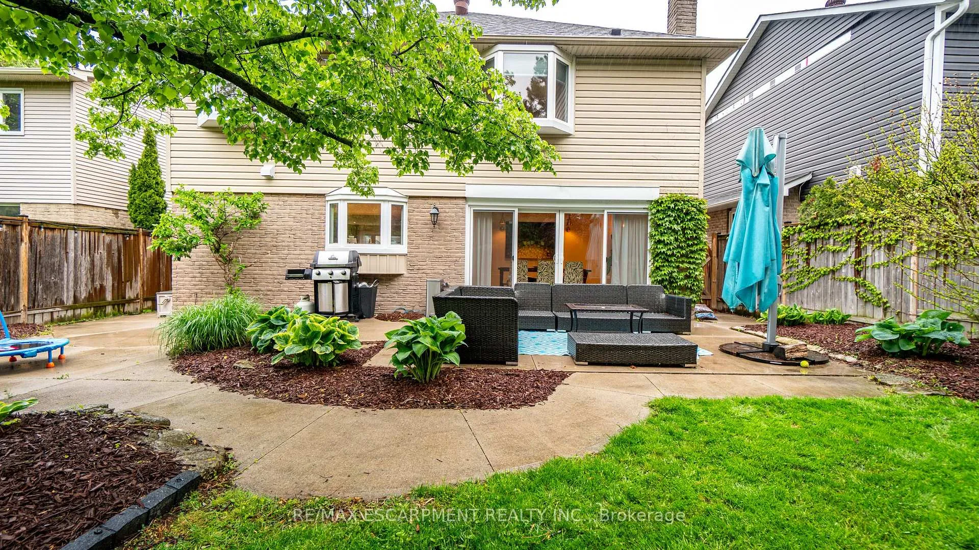 Photo 48 of 2393 Arnold Crescent, Burlington, Brant Hills — HOMEH