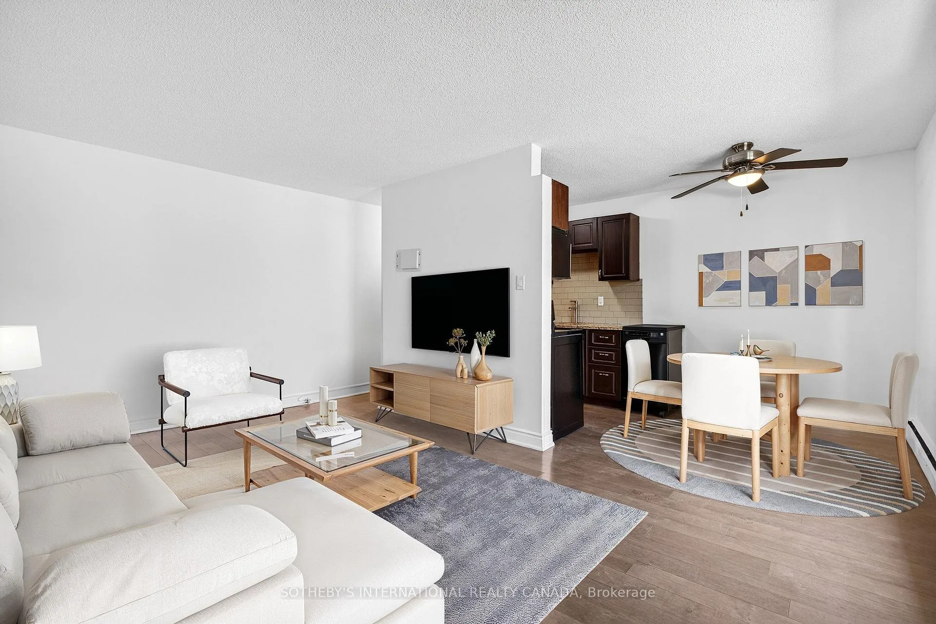 Photo 2 of Unit 103, 81 Charlton Avenue E, Hamilton, Corktown — HOMEH