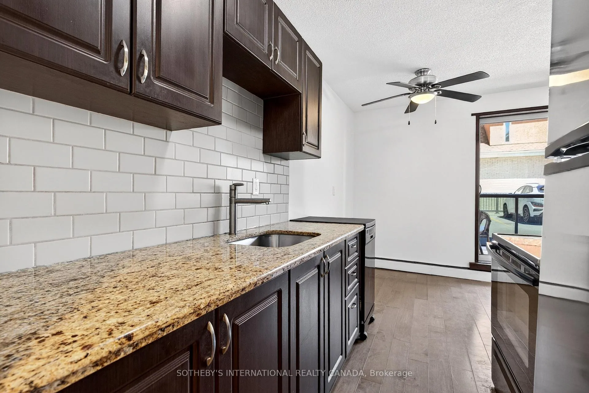 Photo 6 of Unit 103, 81 Charlton Avenue E, Hamilton, Corktown — HOMEH