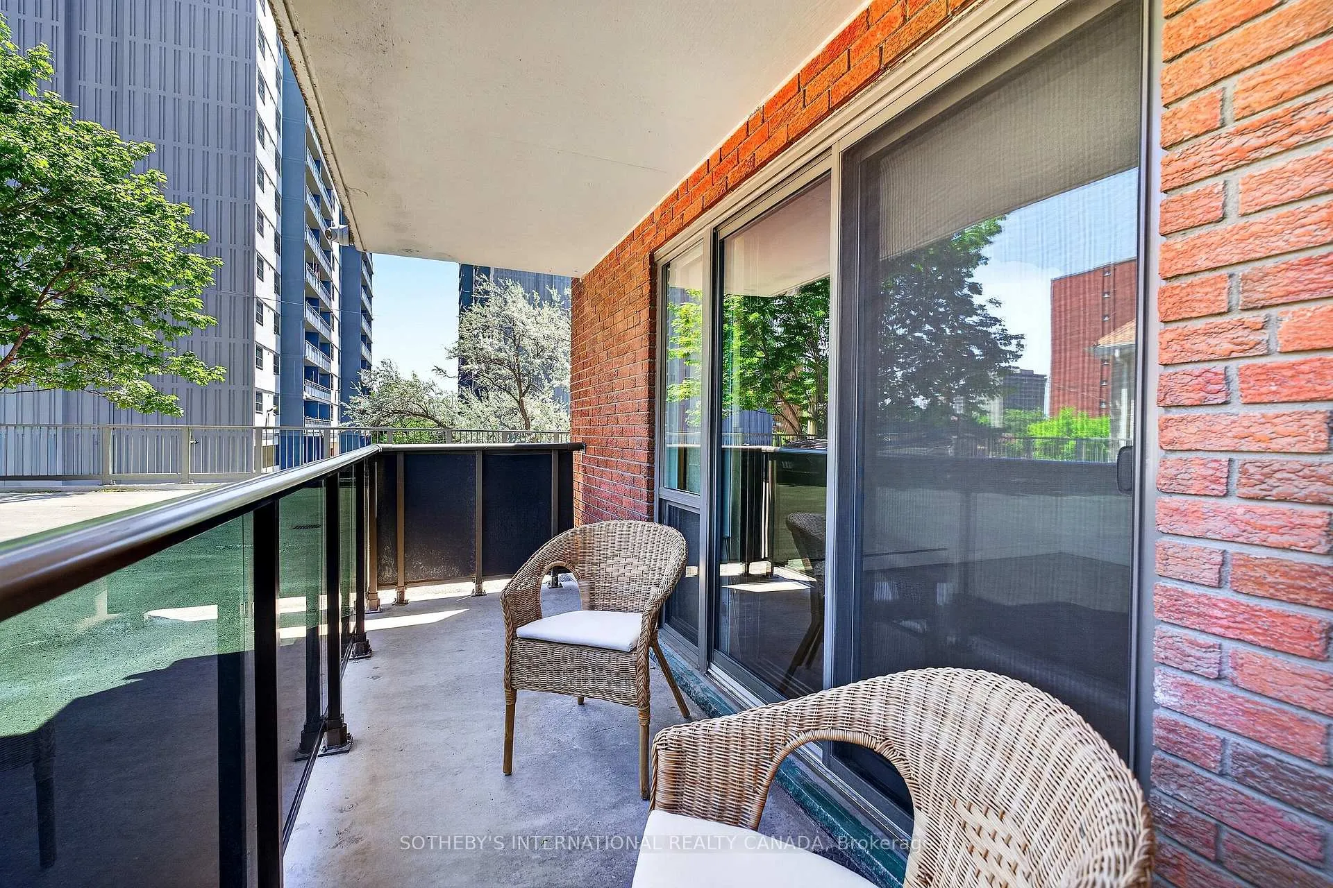 Photo 13 of Unit 103, 81 Charlton Avenue E, Hamilton, Corktown — HOMEH